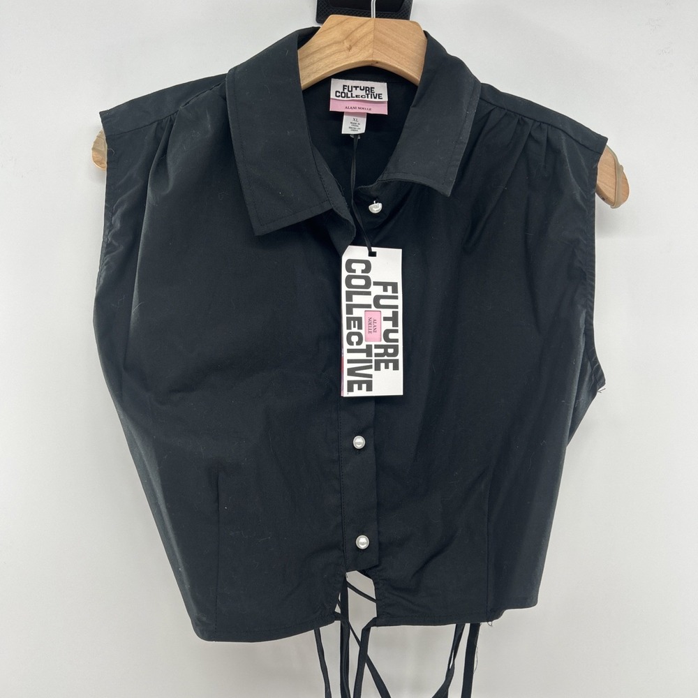 Future Collective NWT Women's Size XL Cropped Top Collared Wrap Around Waist Tie